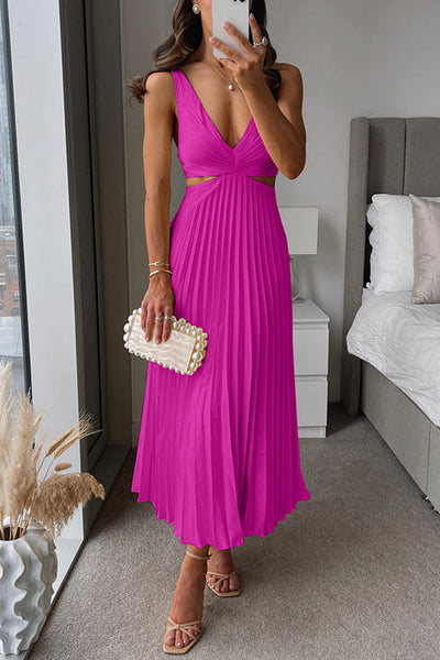 EVA™ | Sleeveless Pleated Maxi Dress with Cut-Out Waist